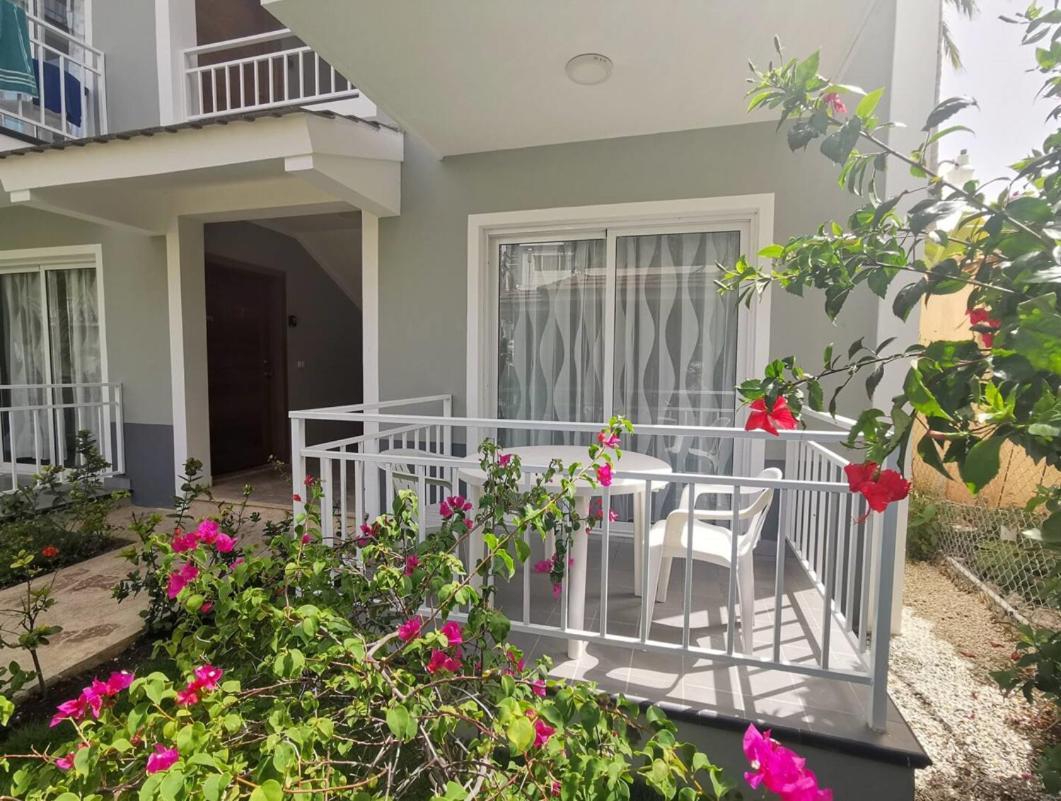 פונטה קאנה Caribbean Studios Tropicana With Pool - Playa Los Corales מראה חיצוני תמונה